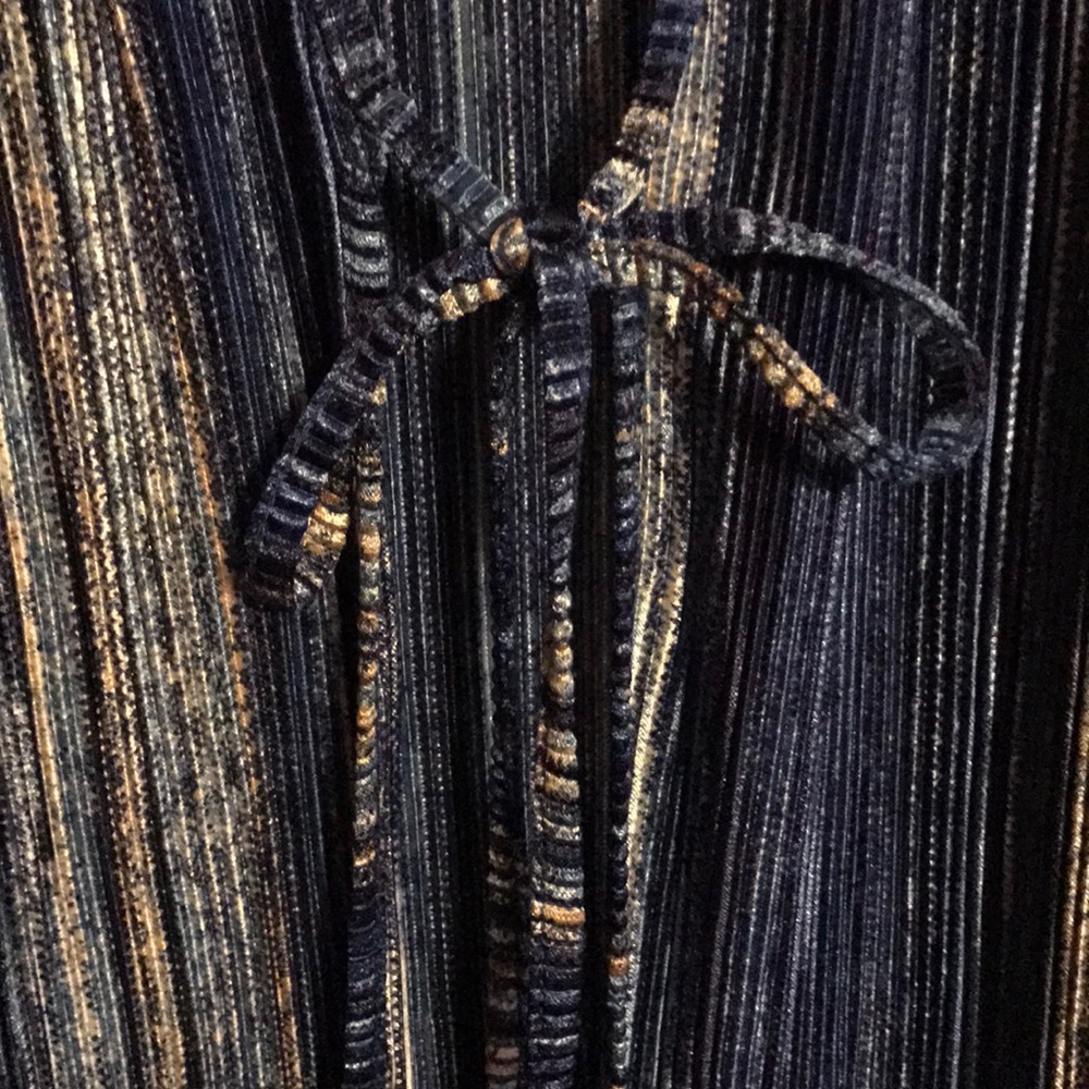 Cardigan - Picture 3 of 3
